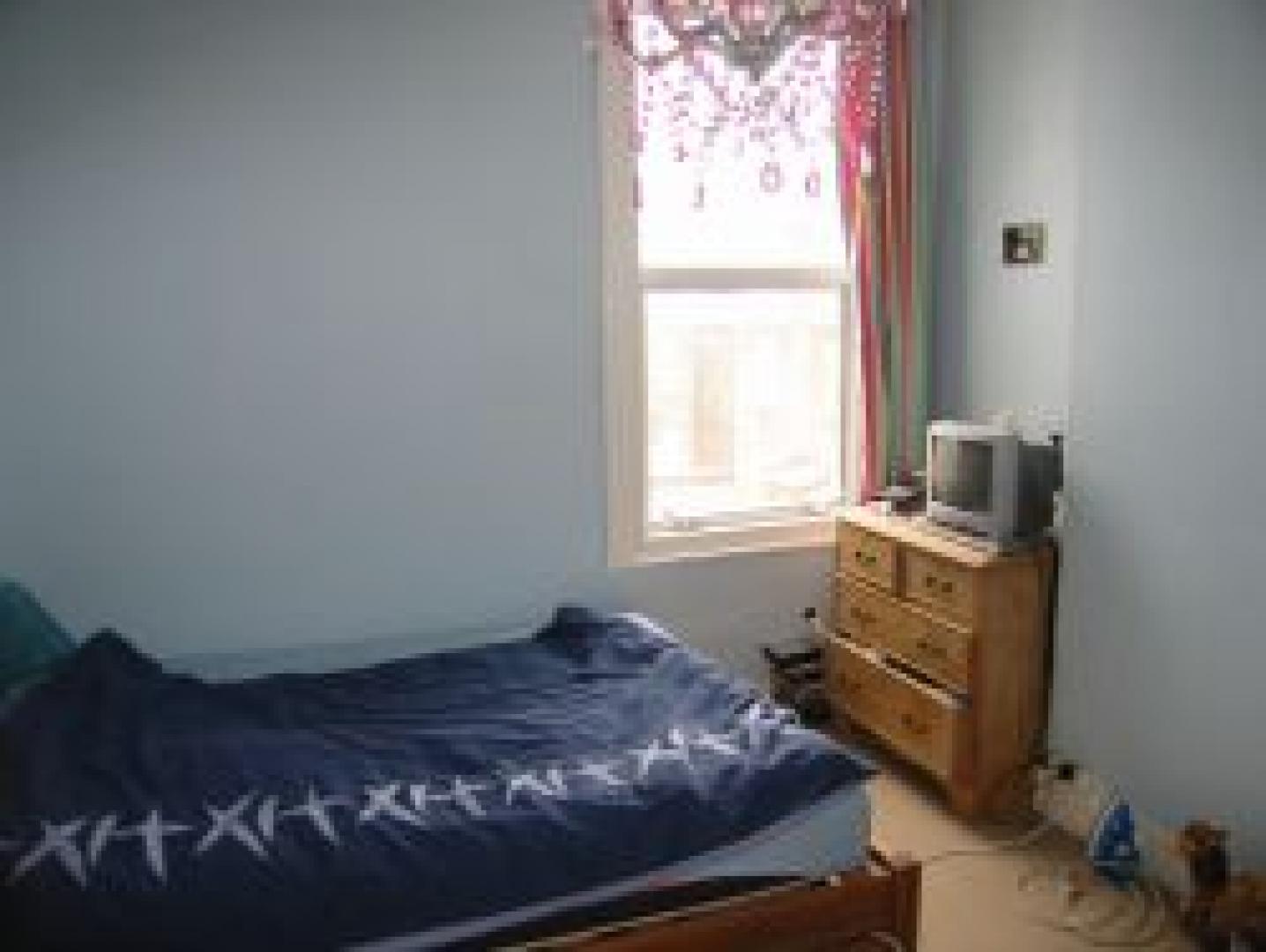 			1 Bedroom, 1 bath, 1 reception Flat			 Bayford Road, KENSAL GREEN NW10